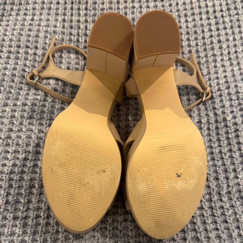 Marc Fisher Tan Knot Platform Sandals with Ankle Strap - Picture 5 of 5